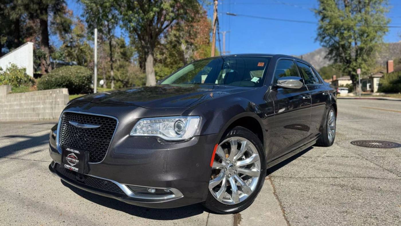 2016 Chrysler 300 C — Sedan — 74,160 mi — La Crescenta, CA