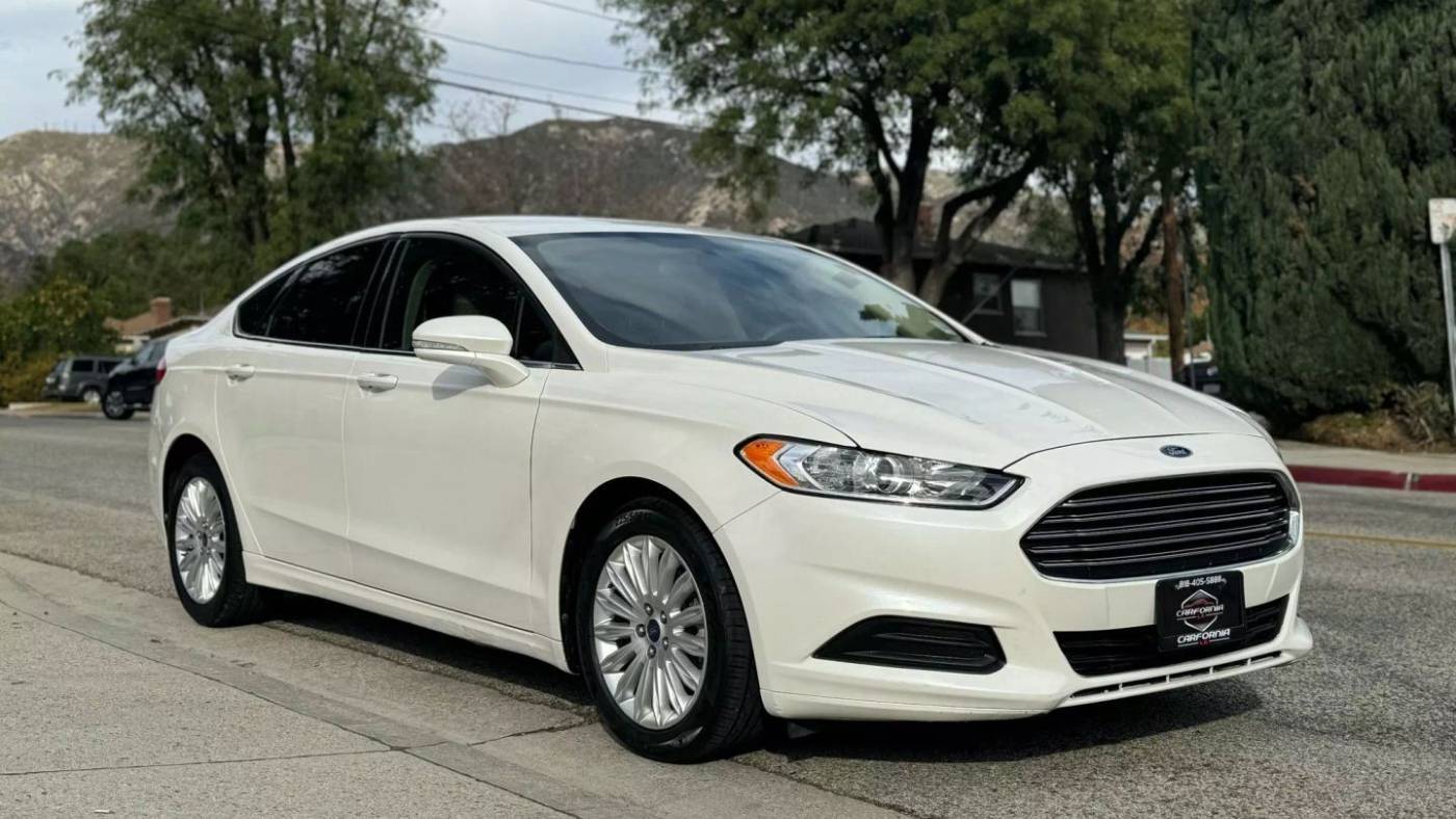 2014 Ford Fusion Hybrid SE — Sedan — 137,193 mi — La Crescenta, CA