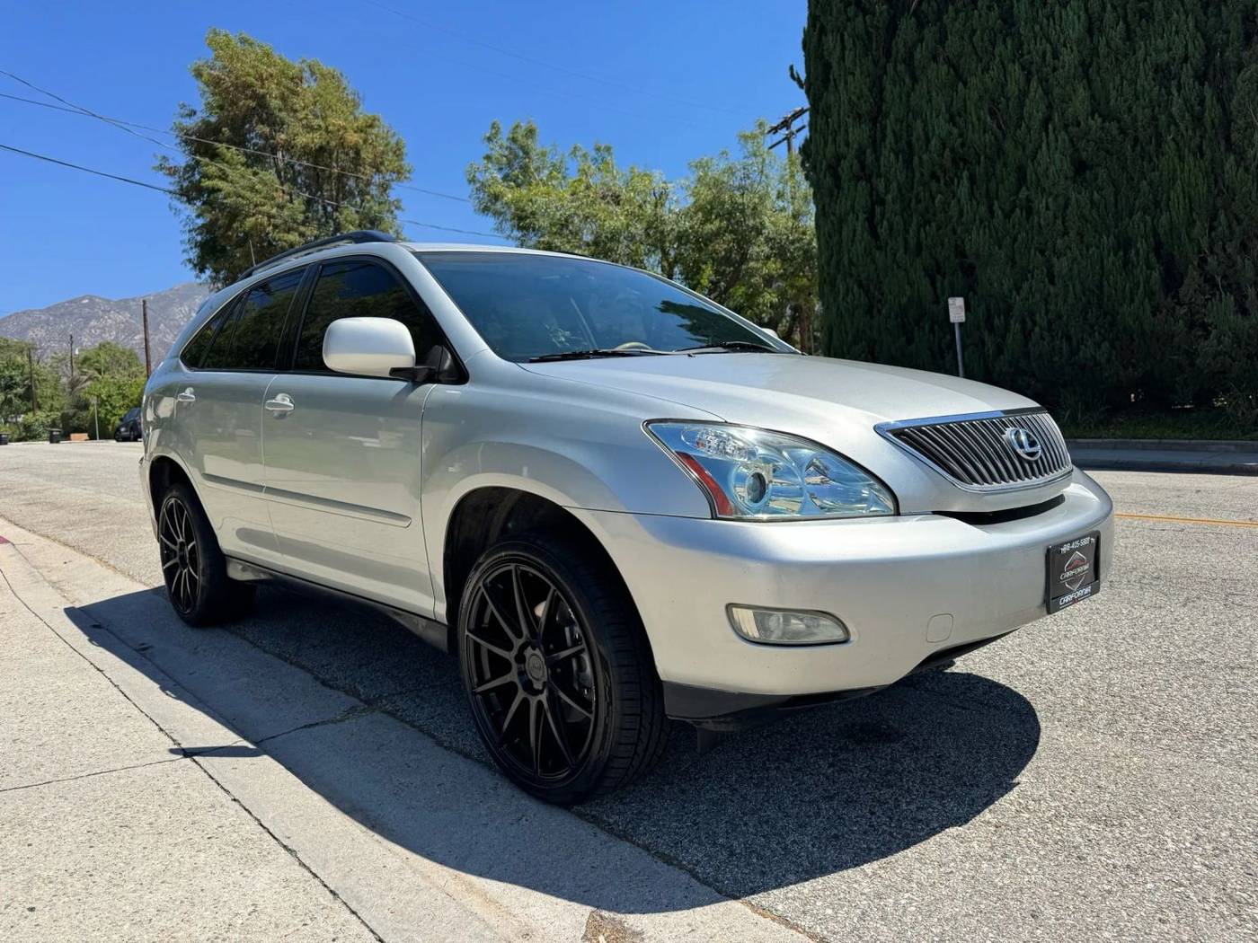 2005 Lexus RX RX 330 — SUV — 140,004 mi — La Crescenta, CA