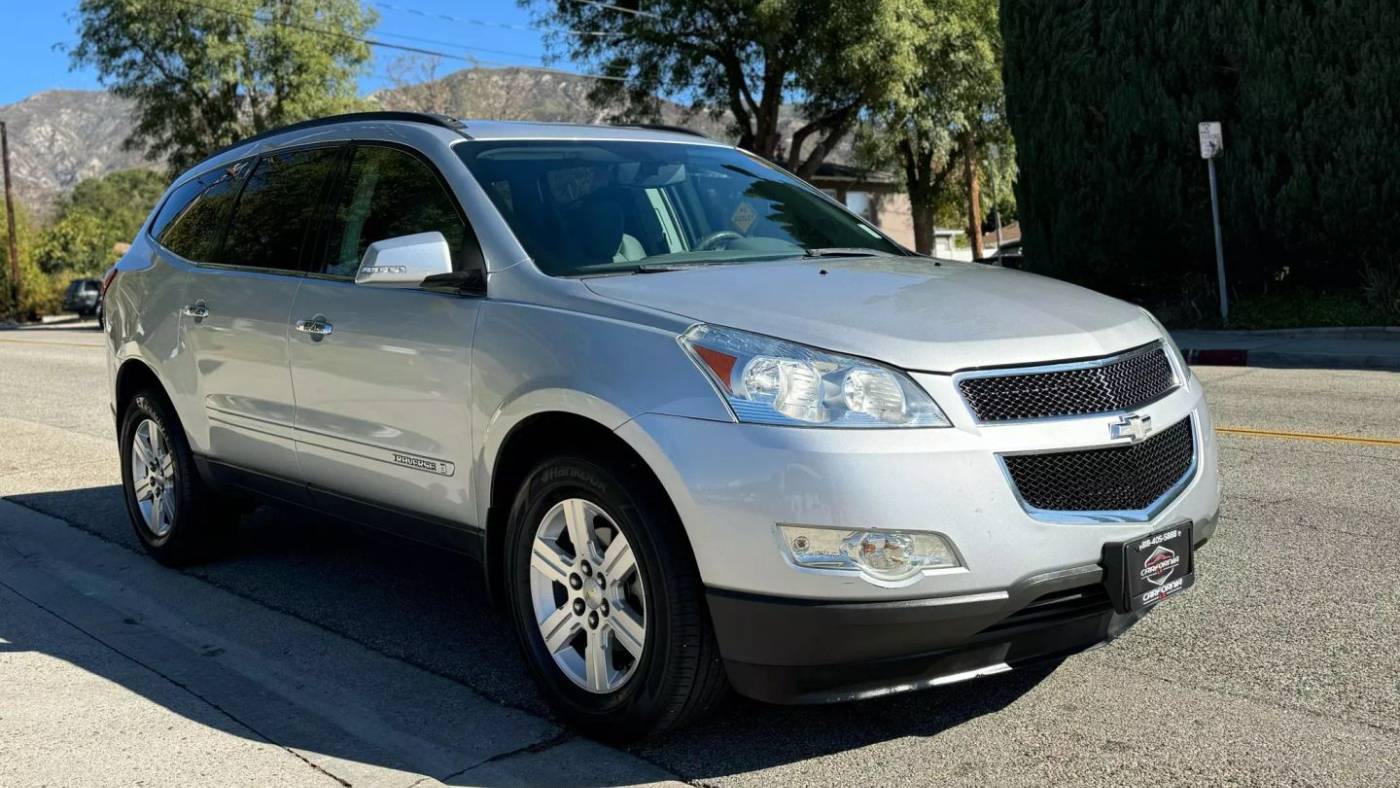 2009 Chevrolet Traverse LT — SUV — 118,360 mi — La Crescenta, CA