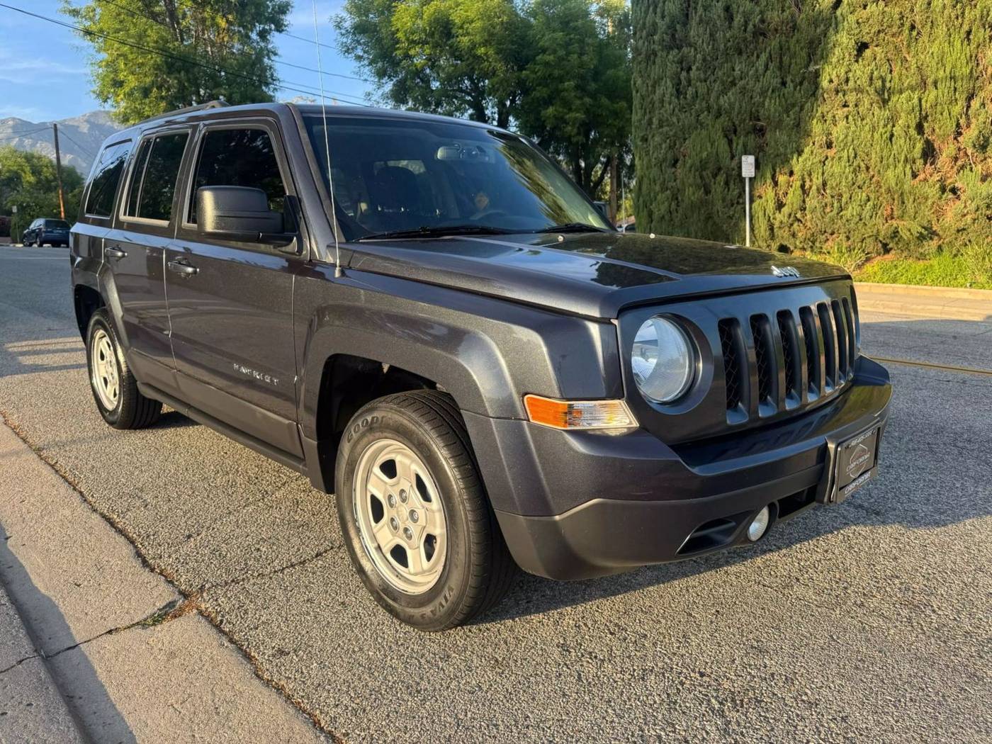 2015 Jeep Patriot Sport — SUV — 112,693 mi — La Crescenta, CA