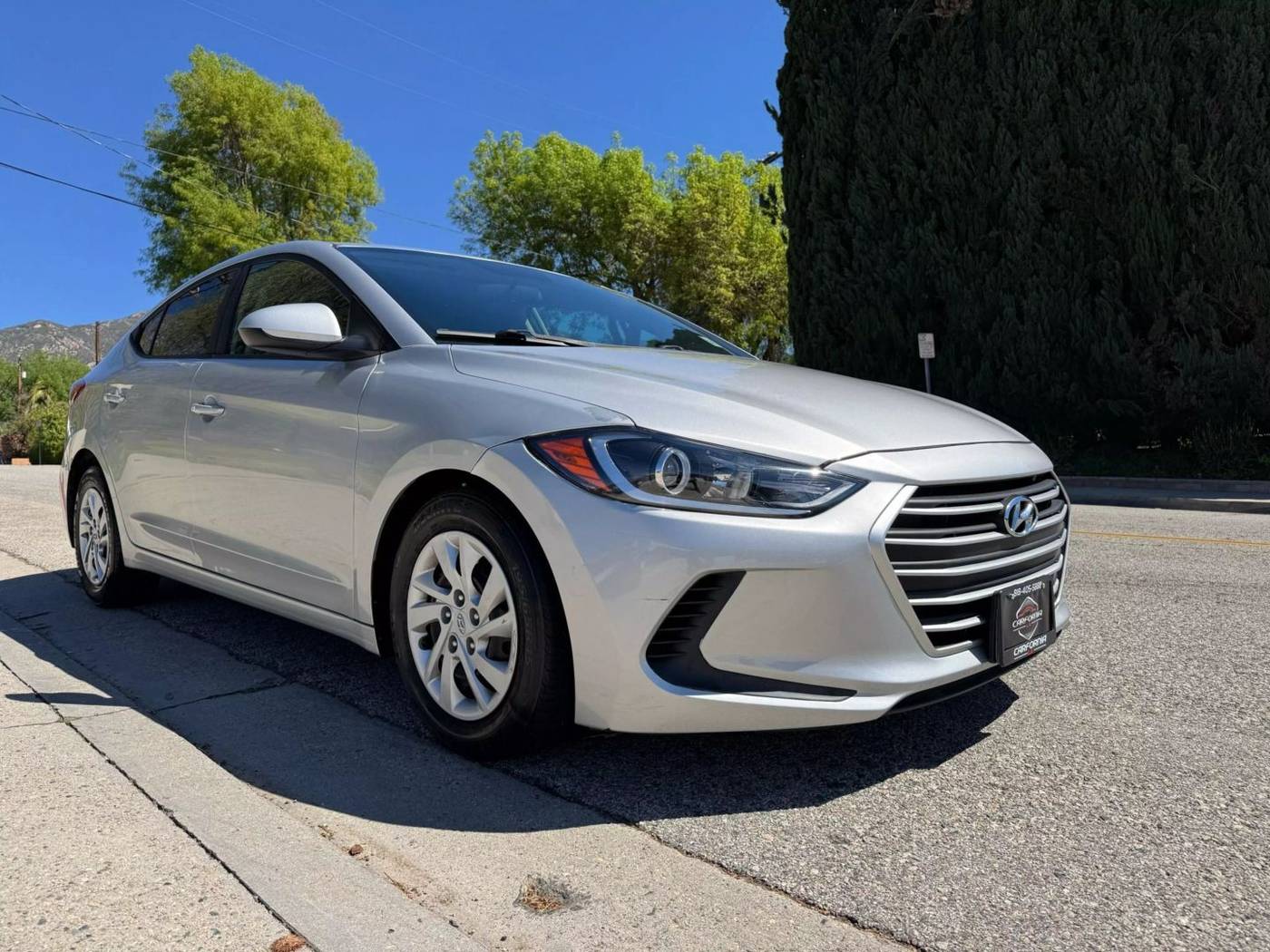 2018 Hyundai Elantra SE — Sedan — 73,659 mi — La Crescenta, CA