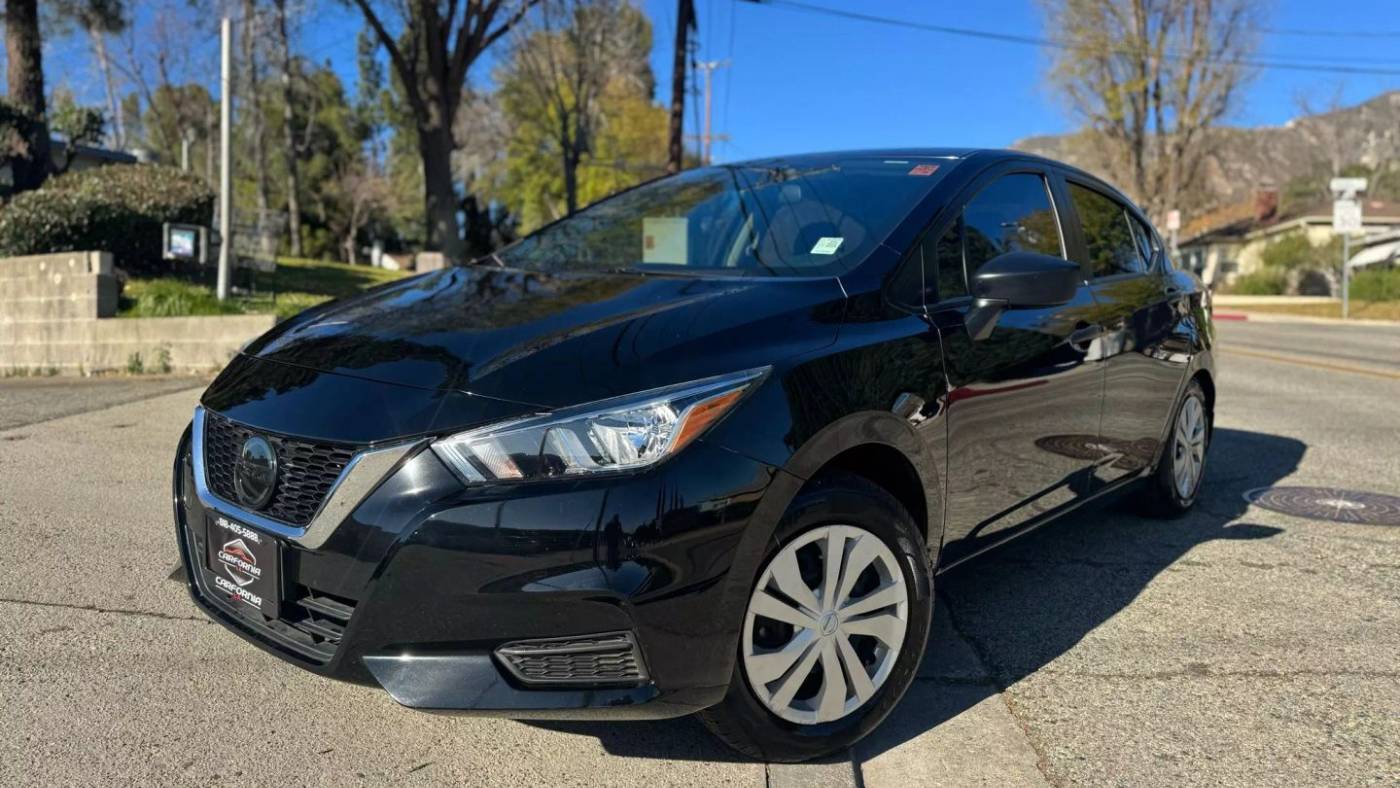 2021 Nissan Versa S — Sedan — 32,686 mi — La Crescenta, CA