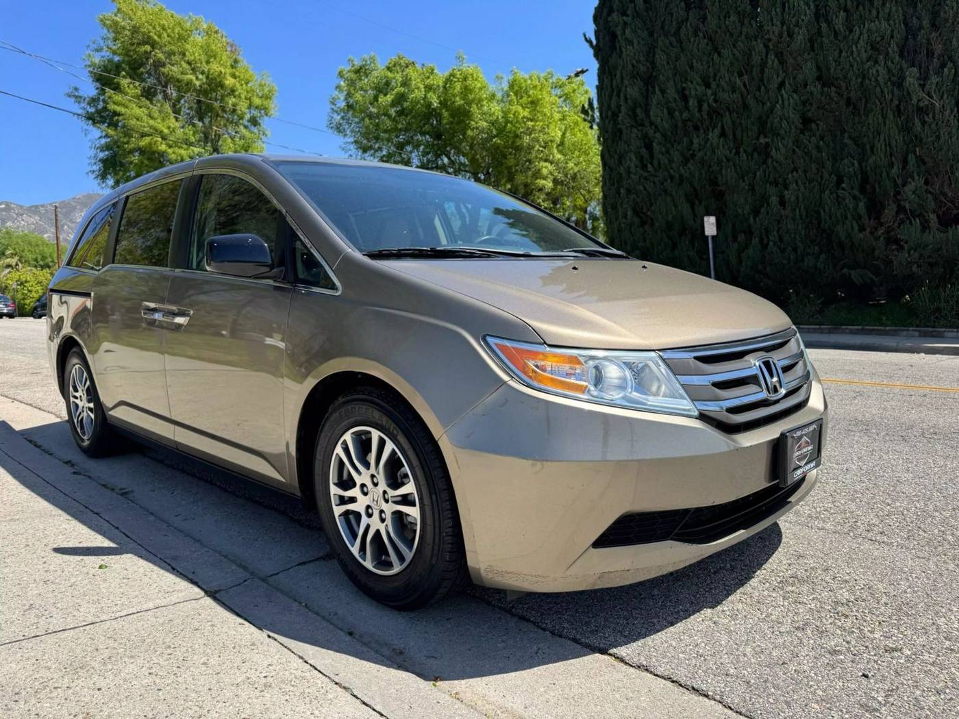 2013 Honda Odyssey EX-L — Minivan — 99,857 mi — La Crescenta, CA