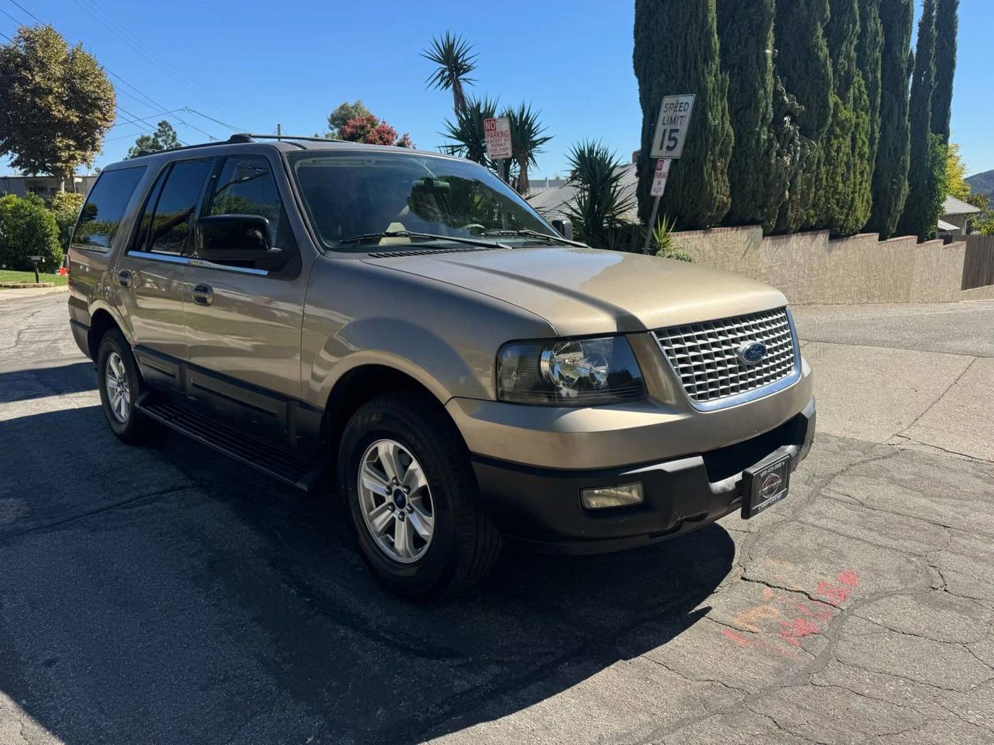 2003 Ford Expedition XLT Value — SUV — 98,713 mi — La Crescenta, CA