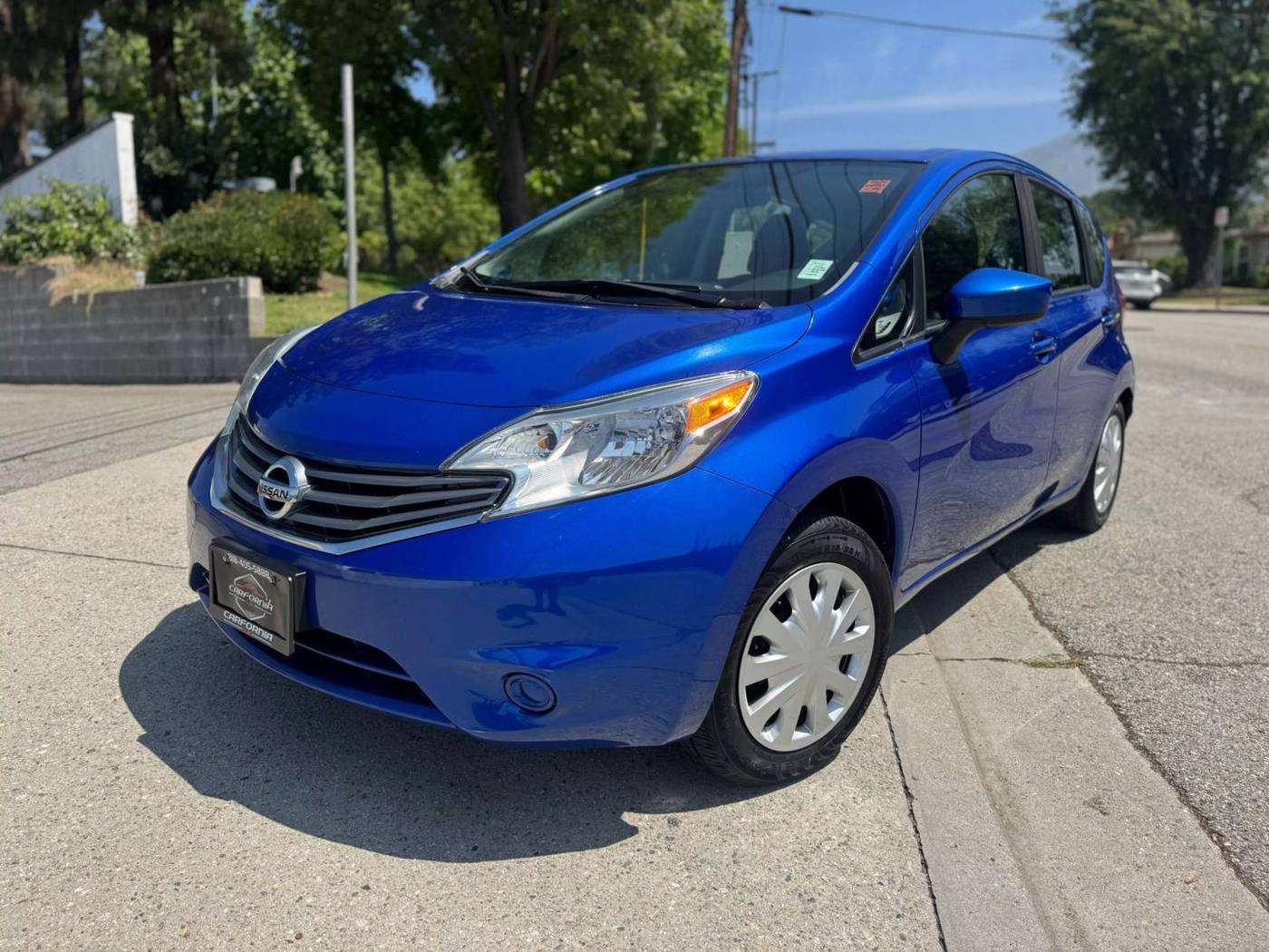 2016 Nissan Versa 1.6 SV — Hatchback — 67,775 mi — La Crescenta, CA
