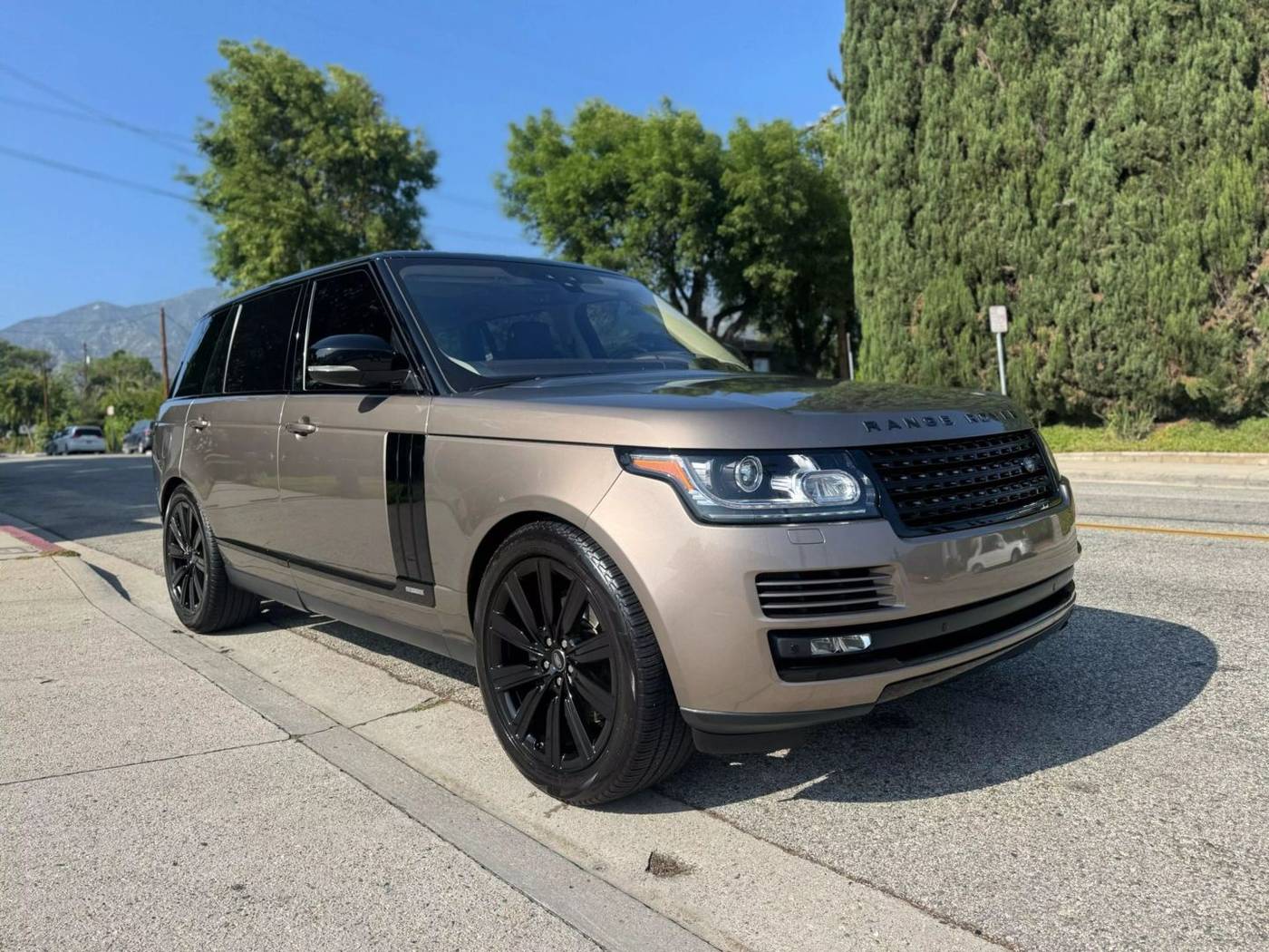 2017 Land Rover Range Rover Supercharged — SUV — 68,500 mi — La Crescenta, CA