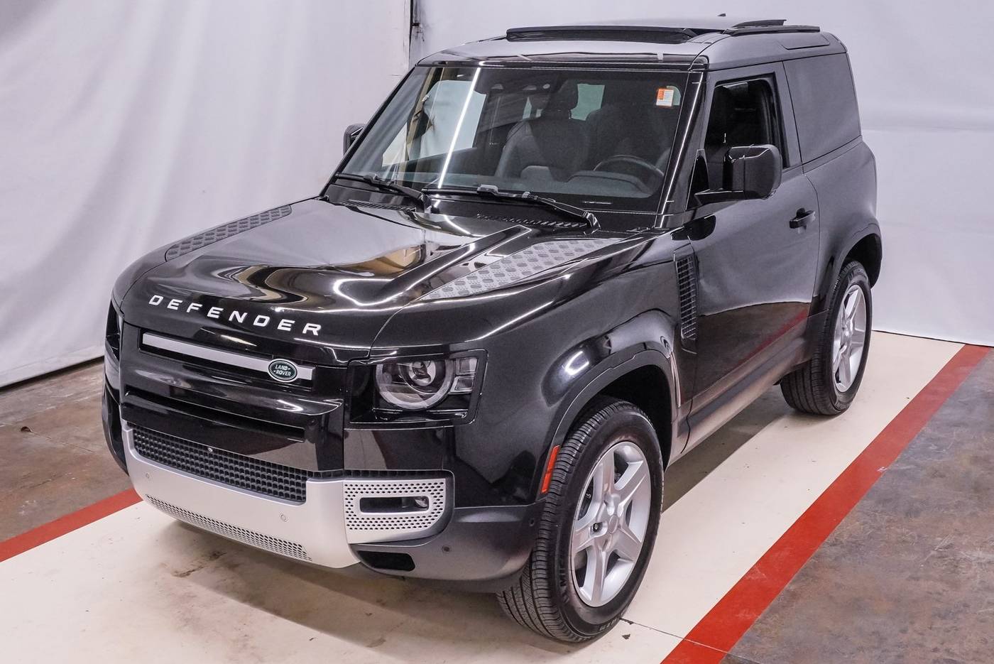 2023 Land Rover Defender SE — SUV — 15,597 mi — spring, TX