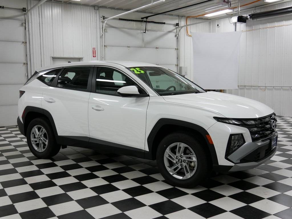 2025 Hyundai Tucson SE — SUV — 4,998 mi — Rochester, MN