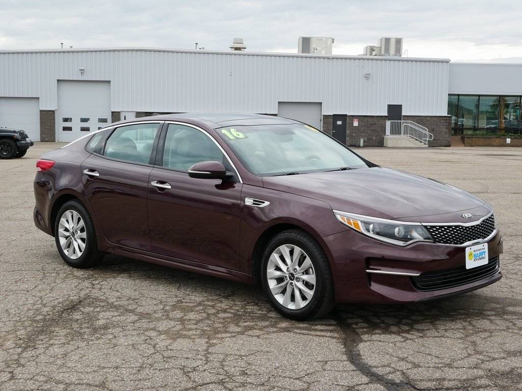 2016 Kia Optima EX — Sedan — 57,971 mi — Rochester, MN