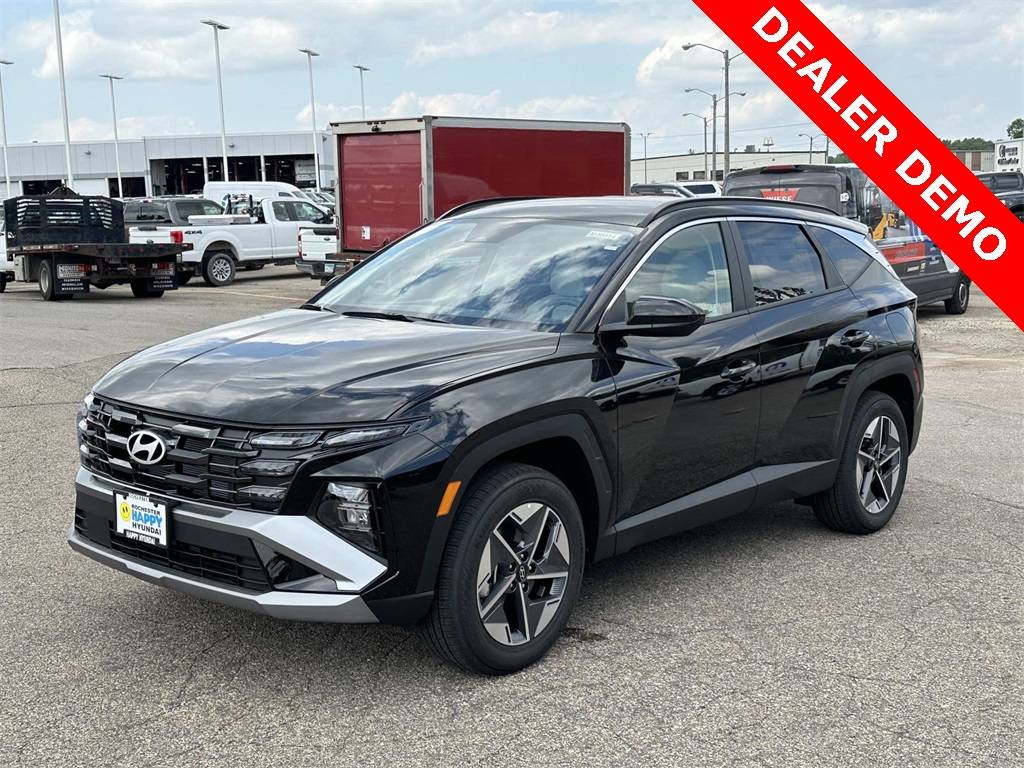2025 Hyundai Tucson SEL — SUV — 6,056 mi — Rochester, MN