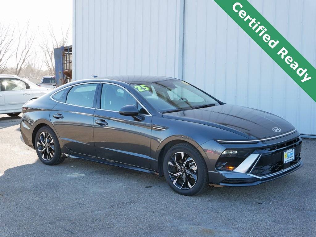 2025 Hyundai Sonata SEL — Sedan — 17 mi — Rochester, MN