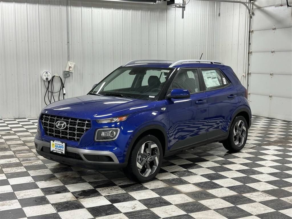 2024 Hyundai Venue Limited — SUV — 12 mi — Rochester, MN