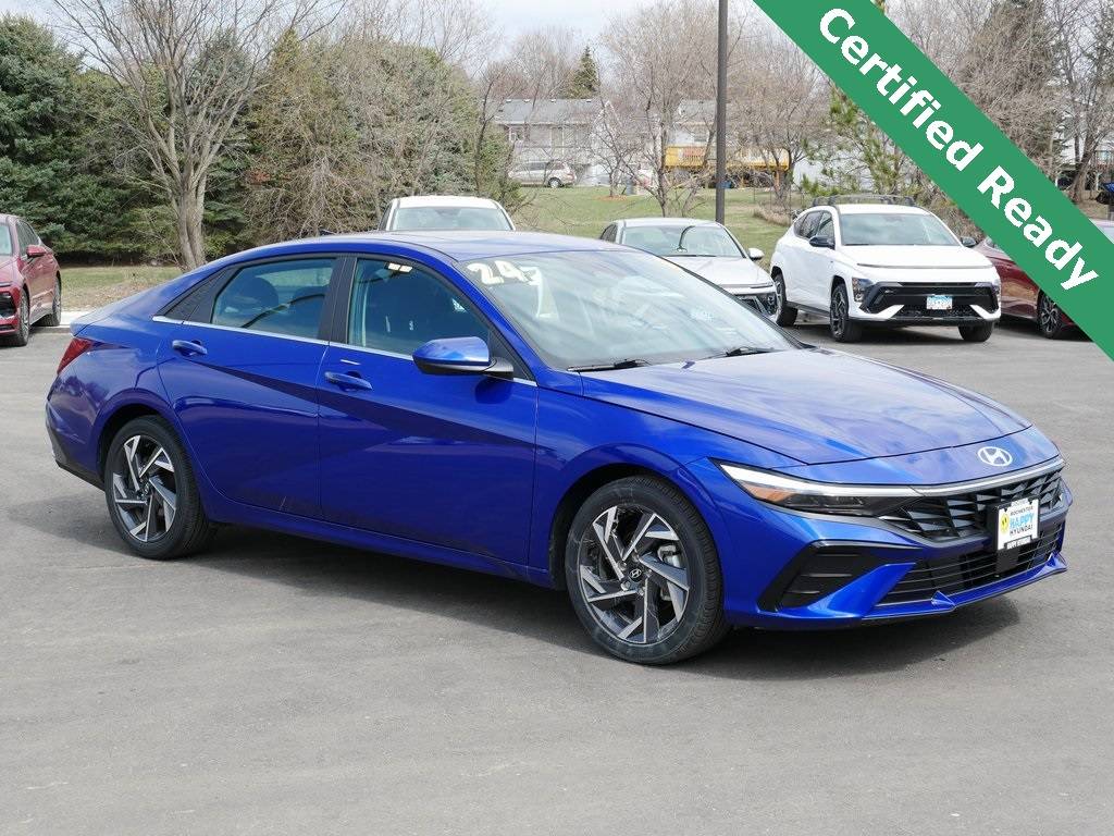 2024 Hyundai Elantra SEL — Sedan — 7,300 mi — Rochester, MN