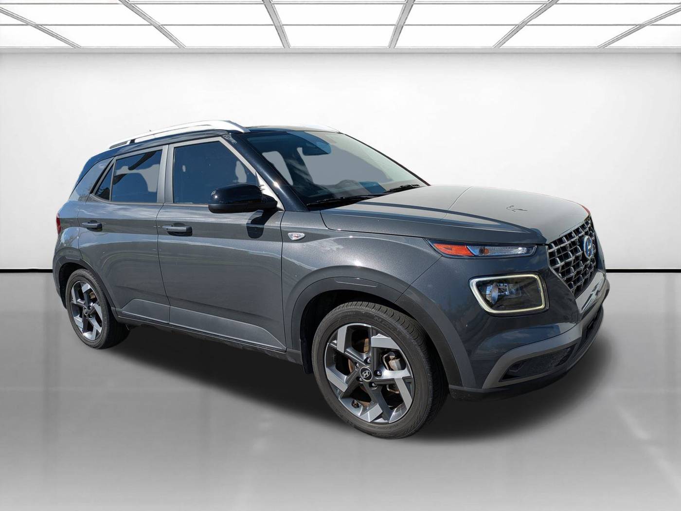 2023 Hyundai Venue Limited — SUV — 26,744 mi — Miami, FL