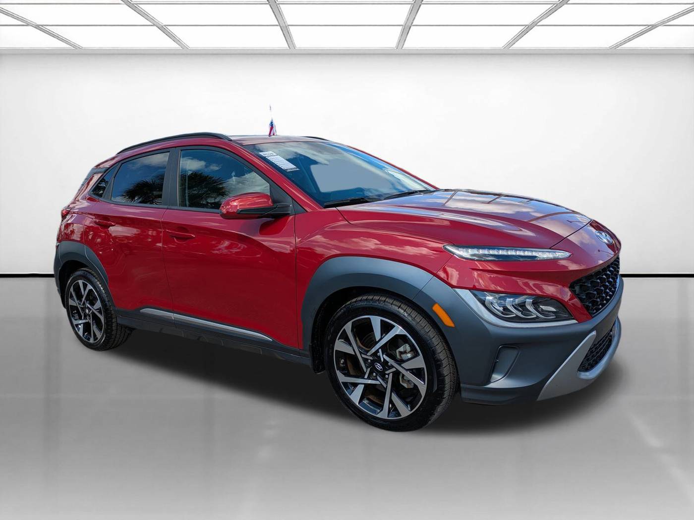 2023 Hyundai Kona Limited — SUV — 5,720 mi — Miami, FL