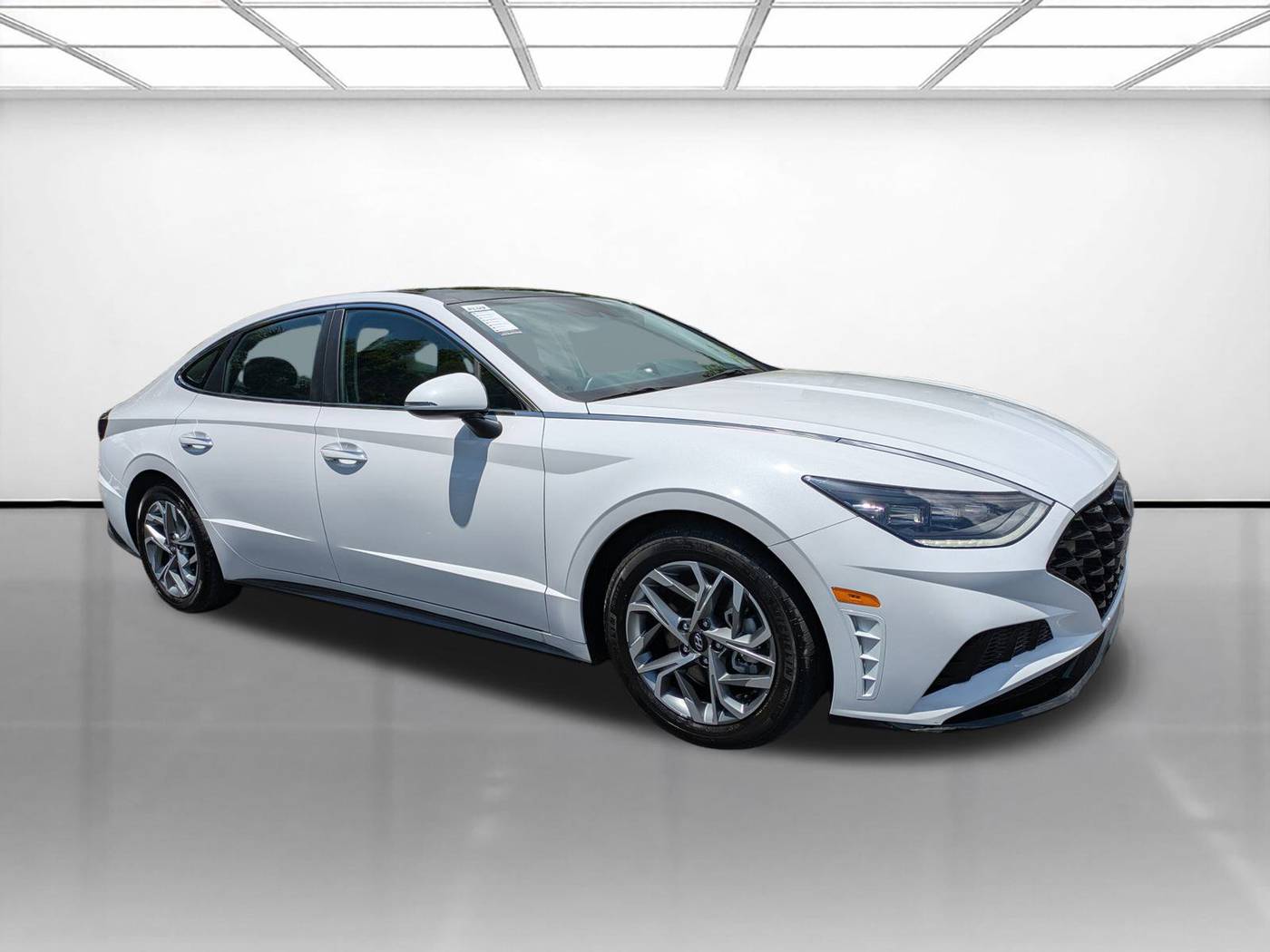 2023 Hyundai Sonata SEL — Sedan — 18,457 mi — Miami, FL