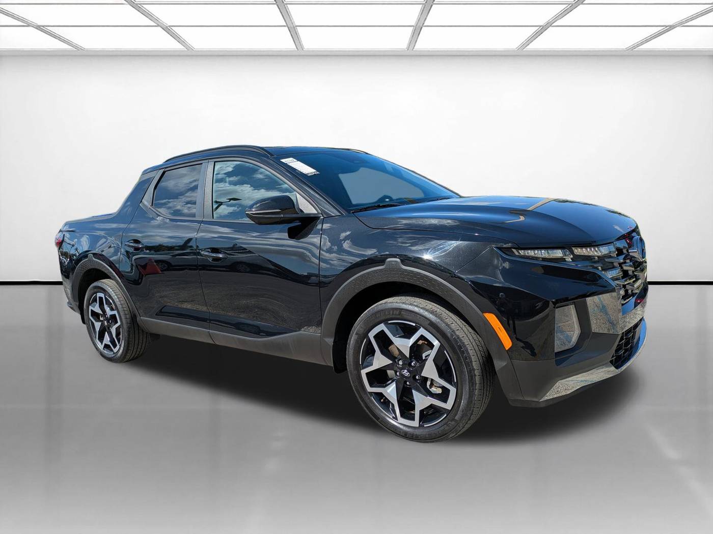 2023 Hyundai Santa Cruz Limited — Pickup Truck — 6,541 mi — Miami, FL