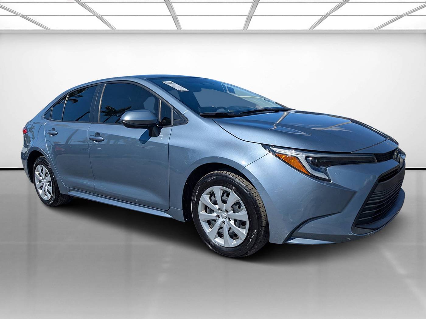 2023 Toyota Corolla Hybrid LE — Sedan — 17,620 mi — Miami, FL
