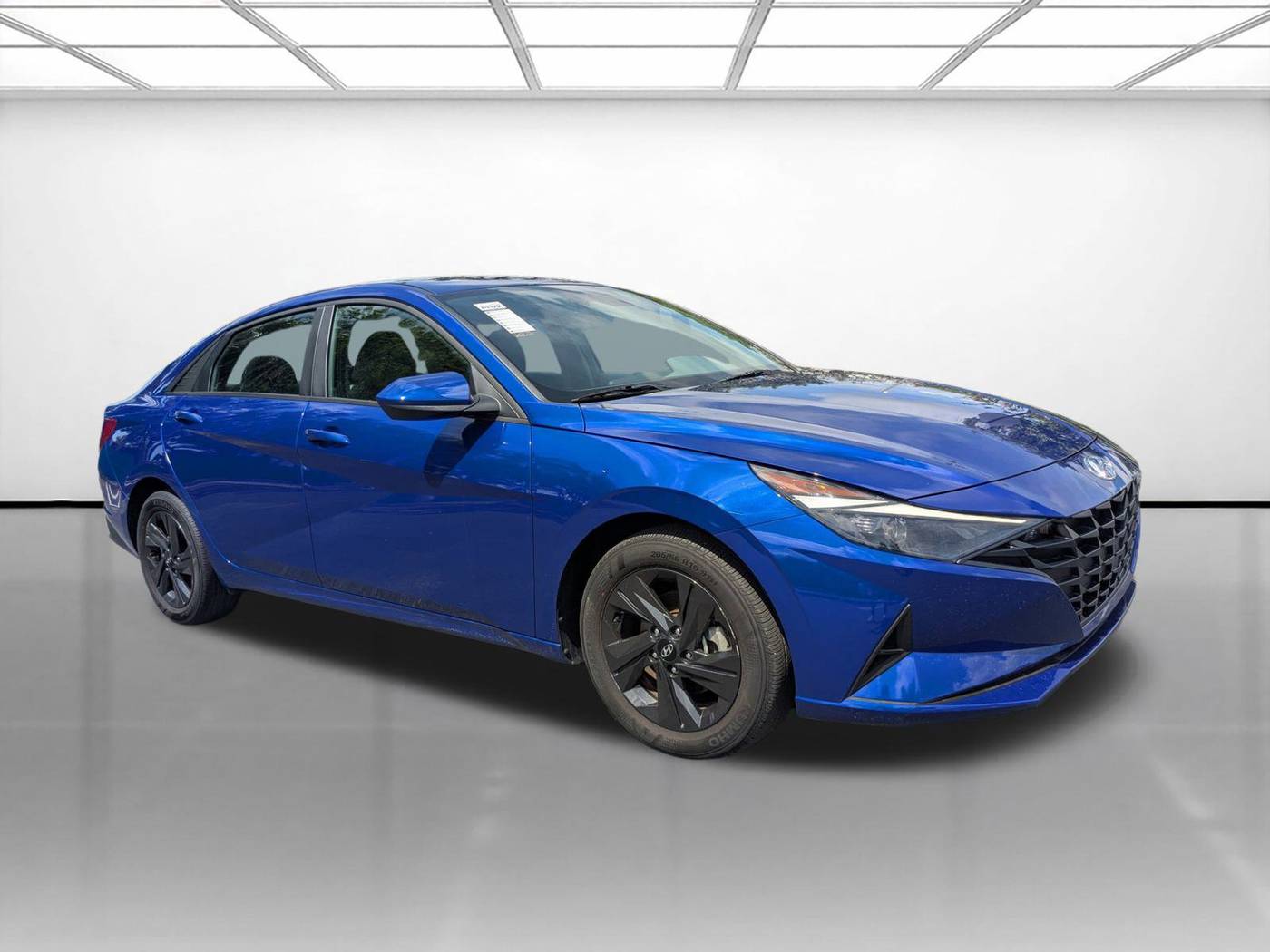 2023 Hyundai Elantra Hybrid Blue — Sedan — 13,992 mi — Miami, FL