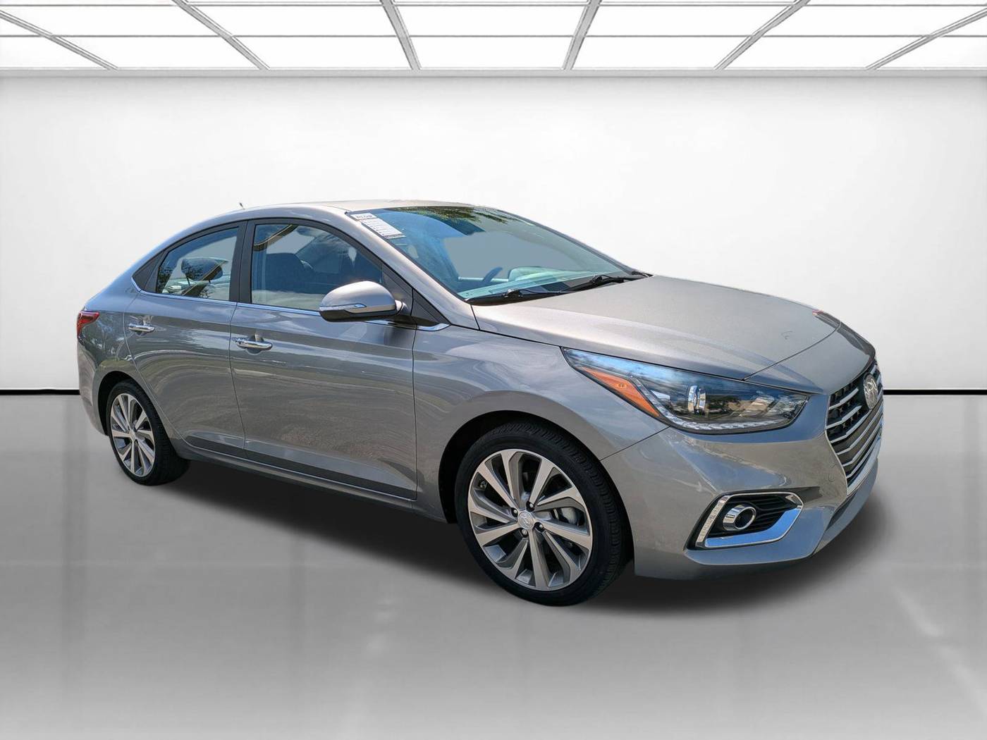 2022 Hyundai Accent Limited — Sedan — 14,071 mi — Miami, FL