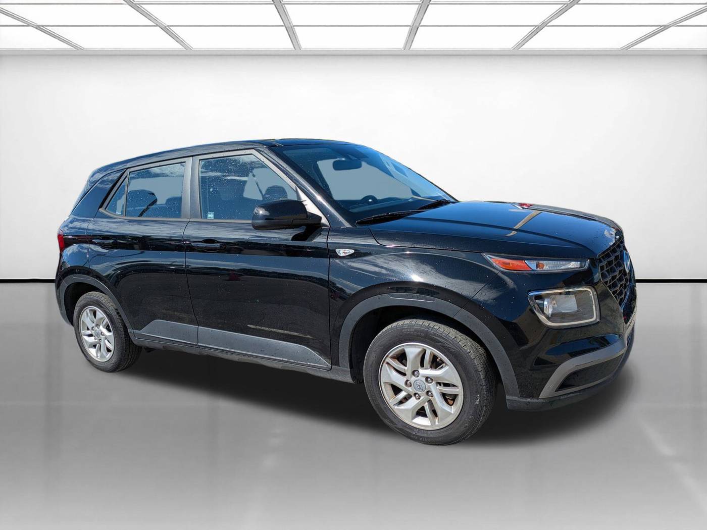 2021 Hyundai Venue SE — SUV — 106,603 mi — Miami, FL
