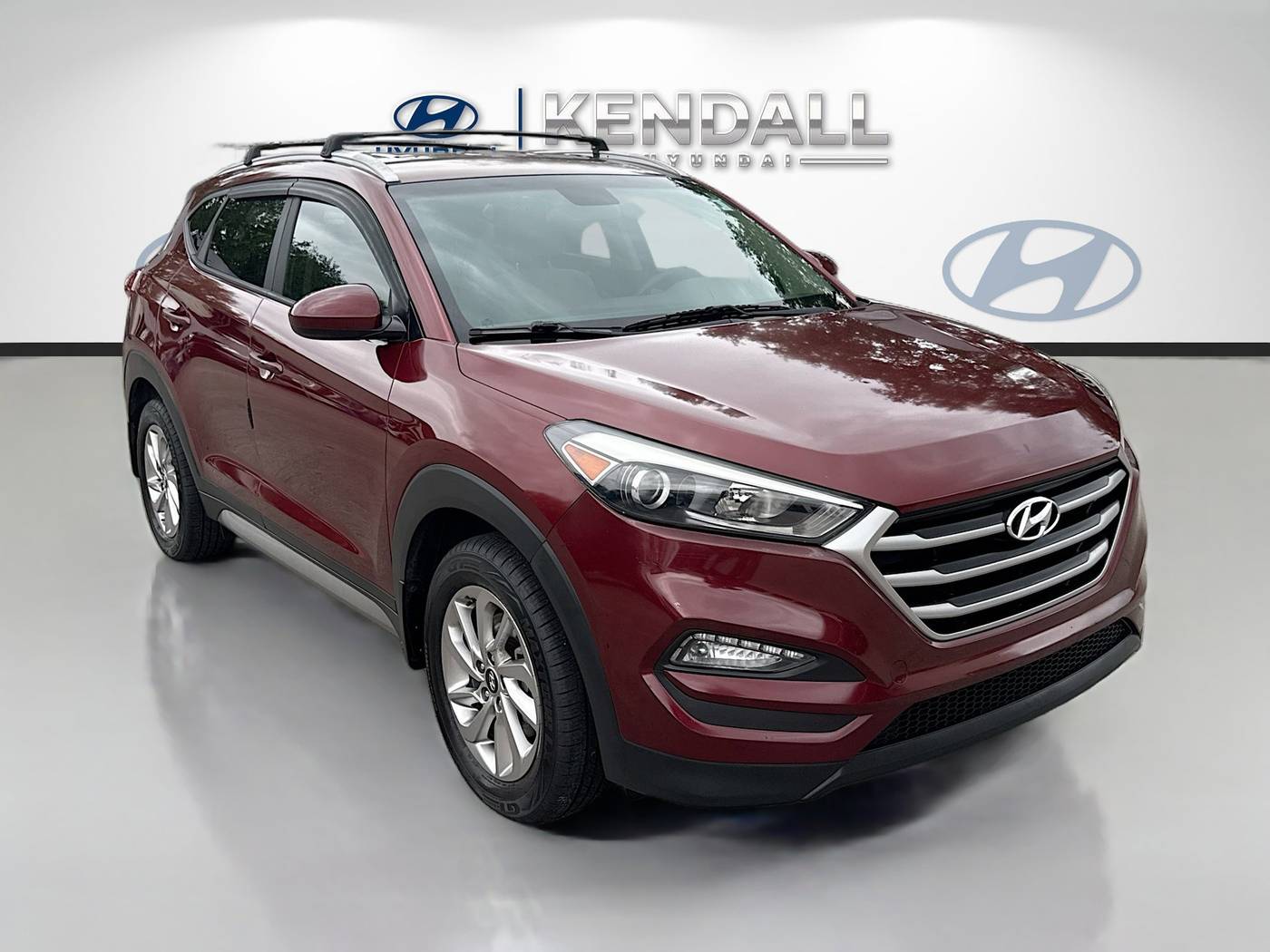 2017 Hyundai Tucson SE — SUV — 77,450 mi — Miami, FL