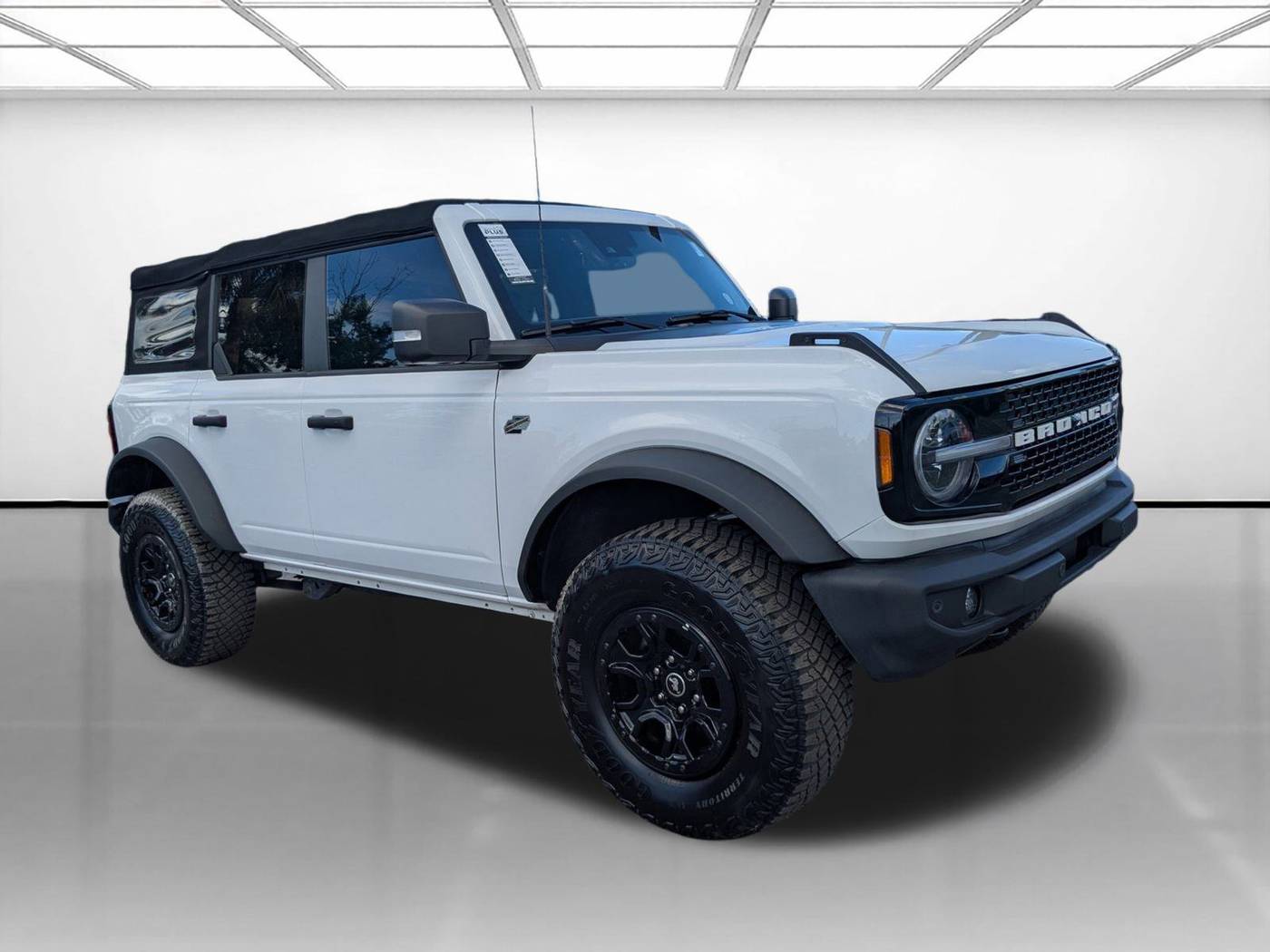 2022 Ford Bronco Wildtrak — SUV — 10,095 mi — Miami, FL