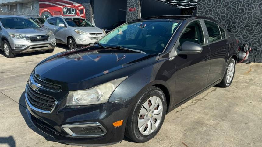 2015 Chevrolet Cruze LS — Sedan — 81,512 mi — Hollywood, FL