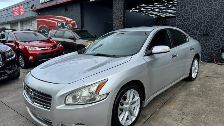 2011 Nissan Maxima SV — Sedan — 133,425 mi — Hollywood, FL