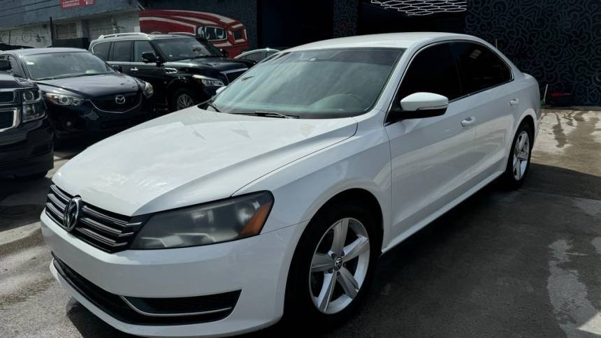 2015 Volkswagen Passat 1.8T SE — Sedan — 119,729 mi — Hollywood, FL