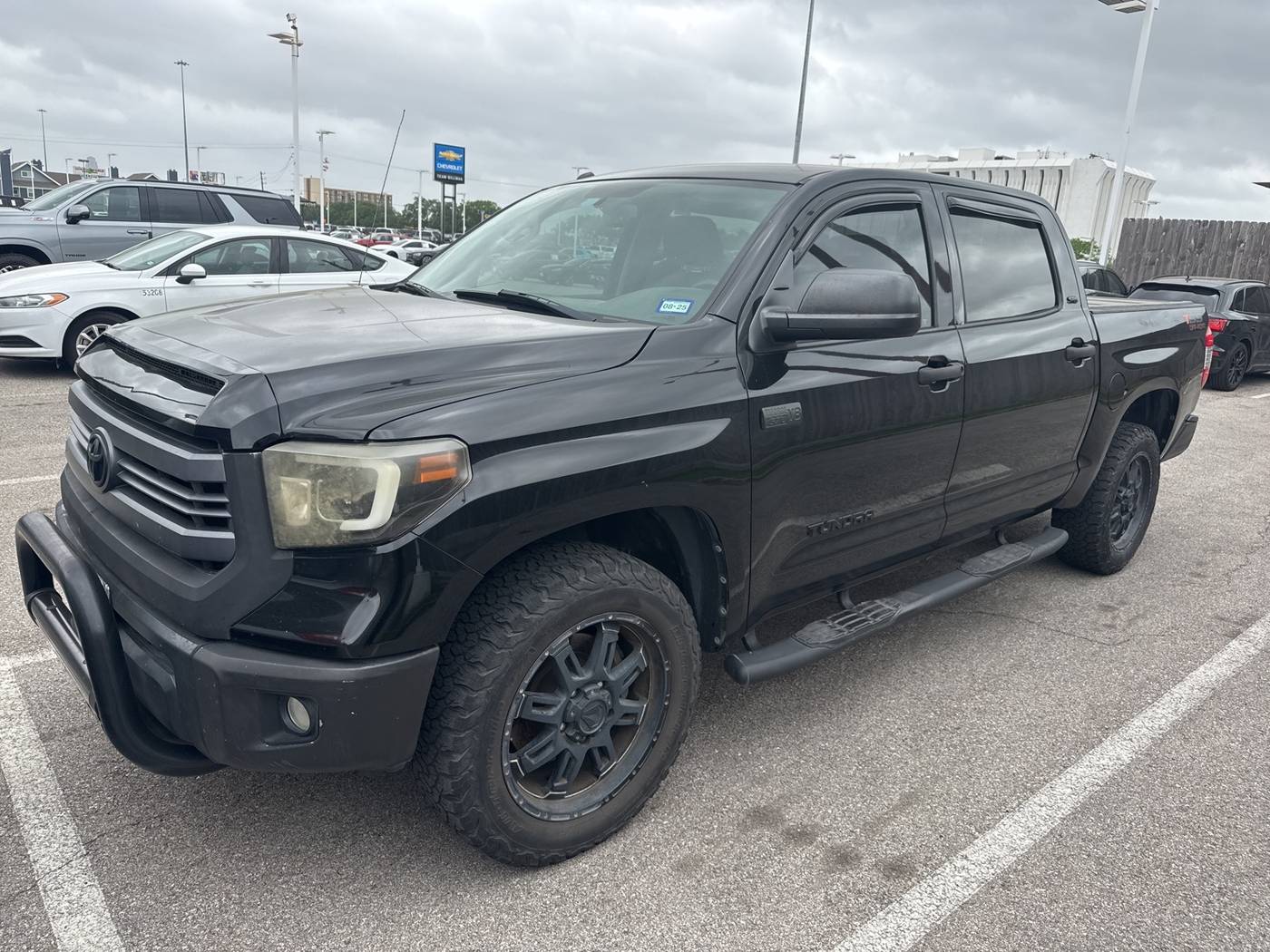2015 Toyota Tundra SR5 — Pickup Truck — 132,417 mi — Houston, TX