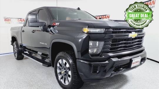 2024 Chevrolet Silverado 2500HD Custom — Pickup Truck — 5,125 mi — Houston, TX