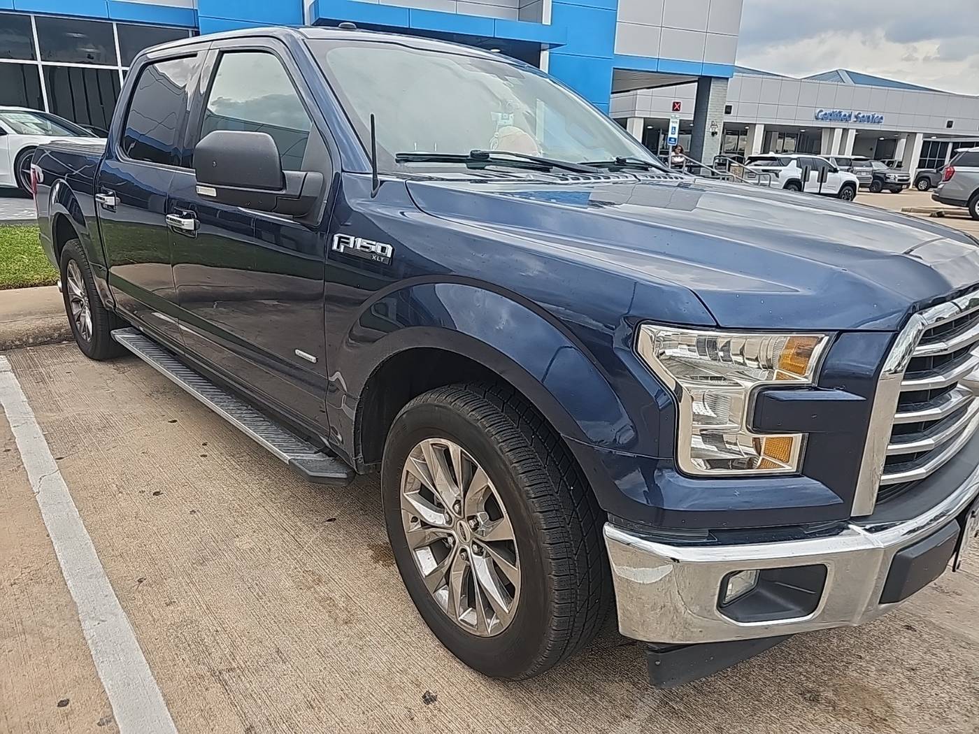 2017 Ford F-150 XLT — Pickup Truck — 105,337 mi — Houston, TX