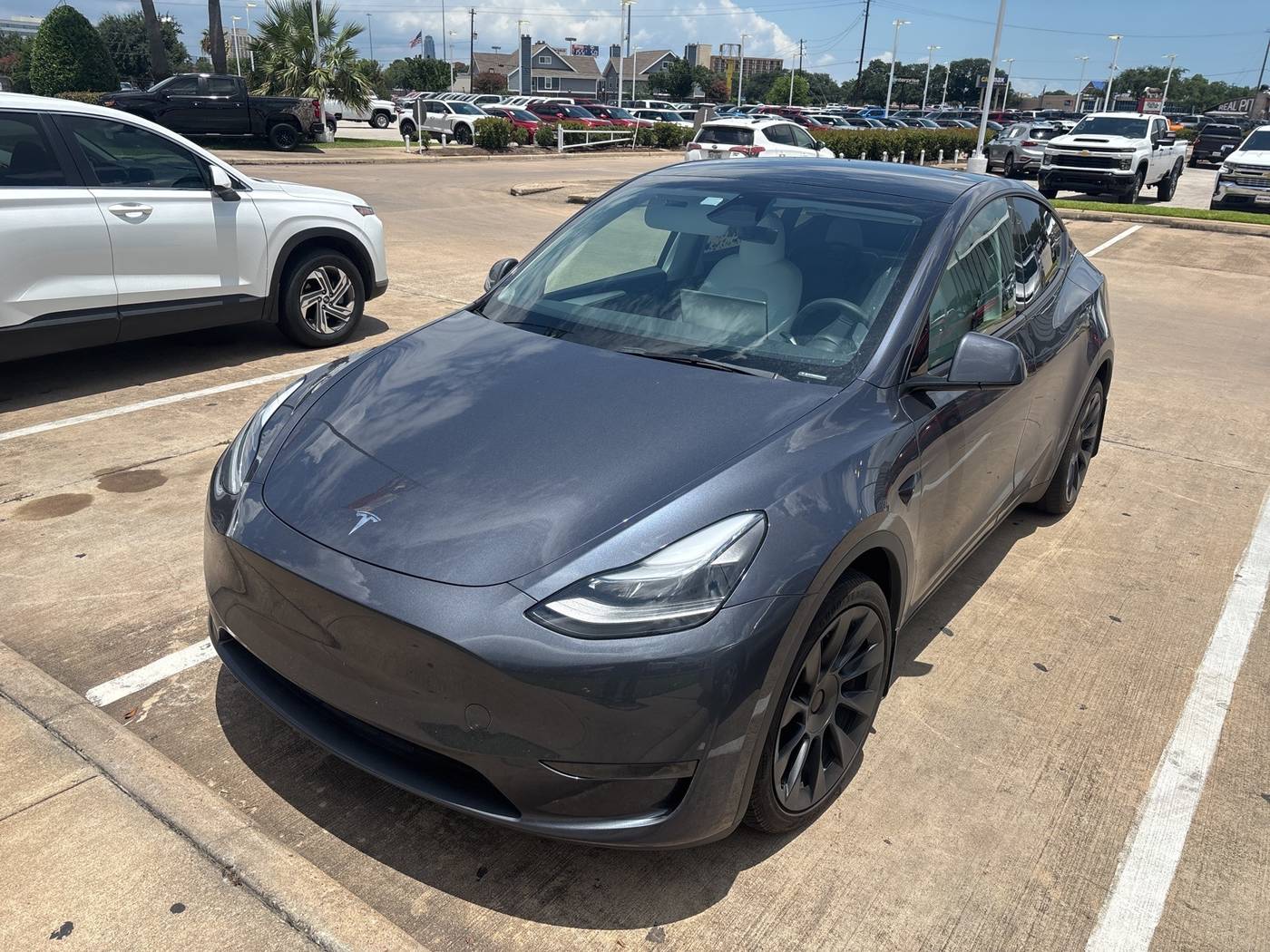 2023 Tesla Model Y Long Range — SUV — 31,798 mi — Houston, TX