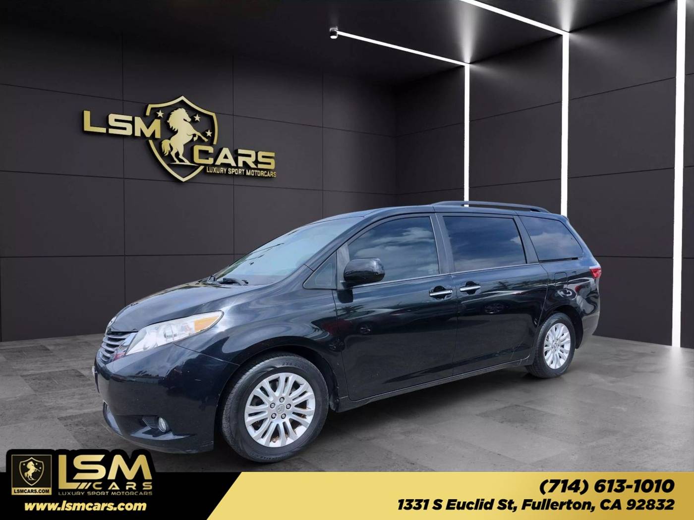 2015 Toyota Sienna XLE Premium — Minivan — 121,884 mi — Fullerton, CA
