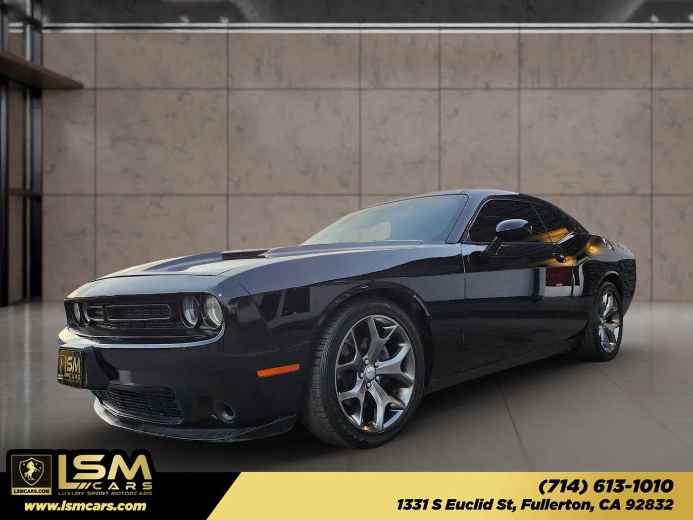 2015 Dodge Challenger SXT Plus