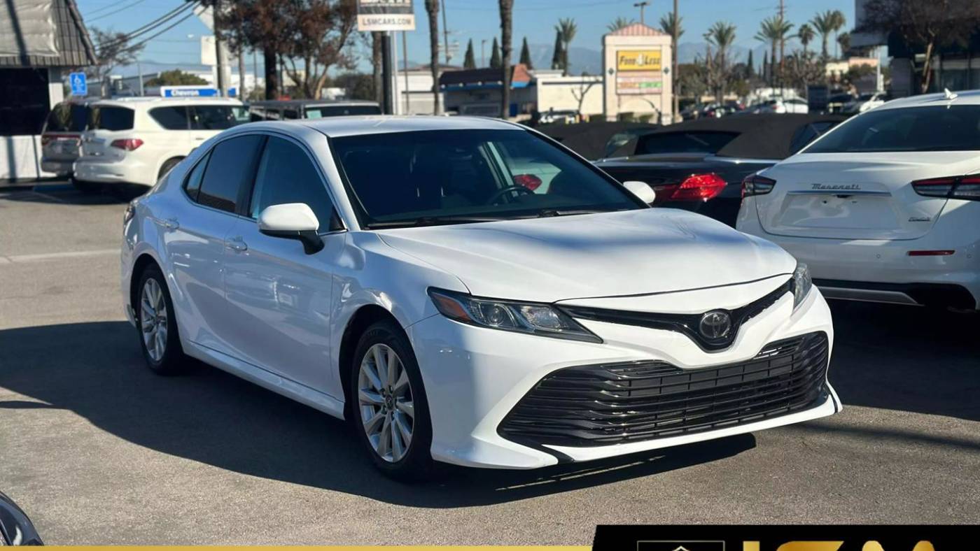 2019 Toyota Camry LE — Sedan — 113,630 mi — Fullerton, CA