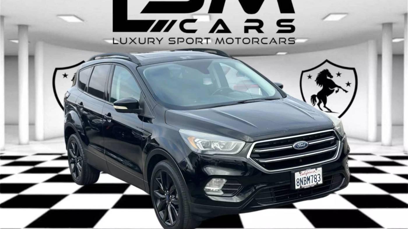 2017 Ford Escape Titanium — SUV — 114,147 mi — Fullerton, CA