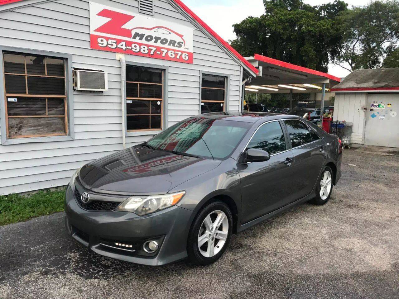 2013 Toyota Camry SE — Sedan — 14,784 mi — North Lauderdale, FL