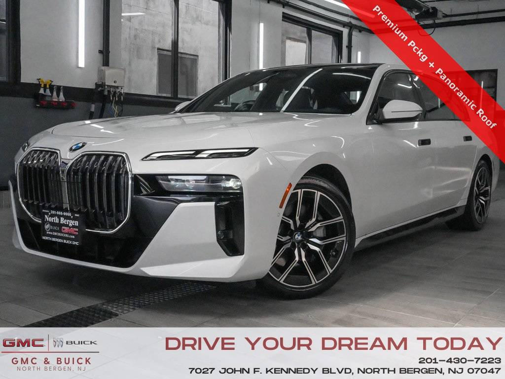 2024 BMW 7 Series 740i — Sedan — 13,380 mi — North Bergen, NJ