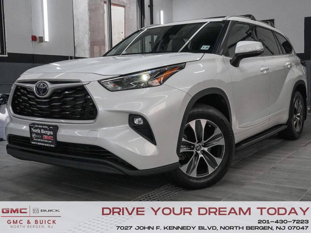 2022 Toyota Highlander XLE — SUV — 52,064 mi — North Bergen, NJ