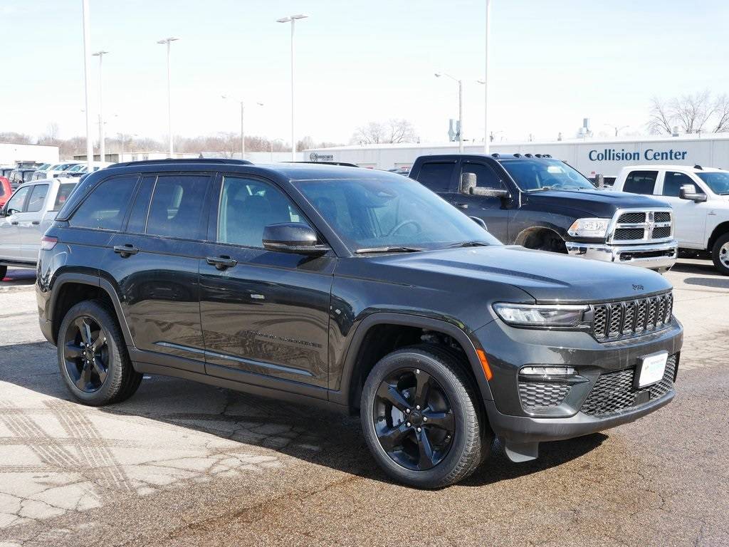 2024 Jeep Grand Cherokee Limited — SUV — 13 mi — Rochester, MN