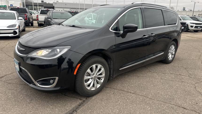 2018 Chrysler Pacifica Touring L — Minivan — 114,210 mi — Rochester, MN