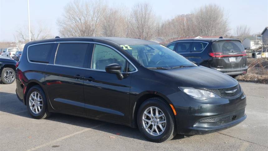 2022 Chrysler Voyager LX — Minivan — 60,179 mi — Rochester, MN