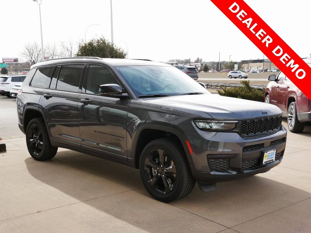 2024 Jeep Grand Cherokee Altitude X — SUV — 2,995 mi — Rochester, MN