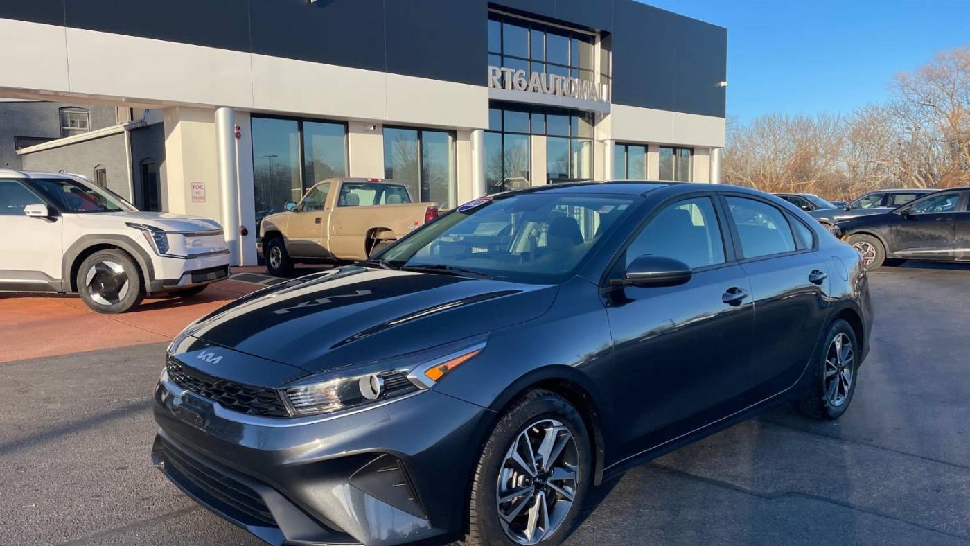 2022 Kia Forte LXS — Sedan — 9,070 mi — Swansea, MA