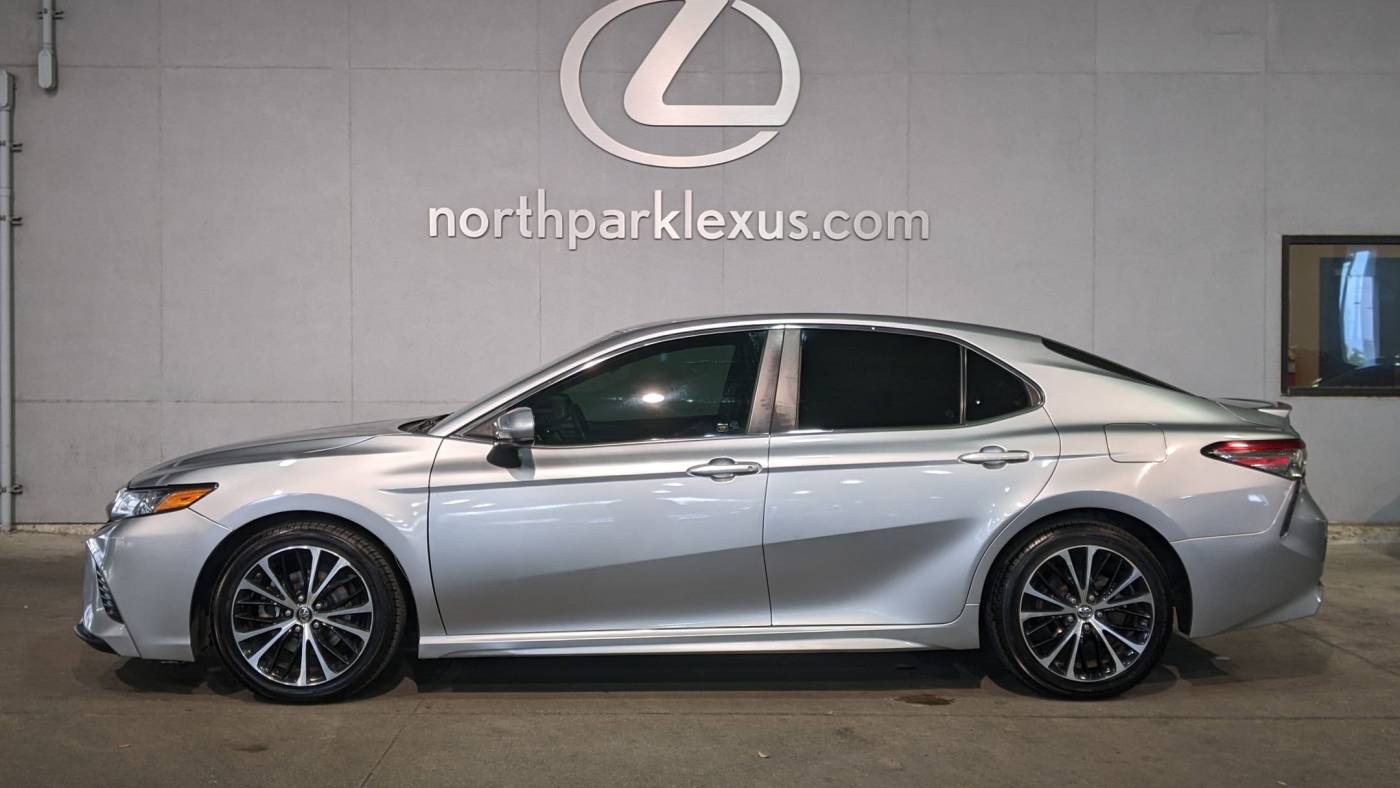 2018 Toyota Camry SE — Sedan — 82,206 mi — San Antonio, TX