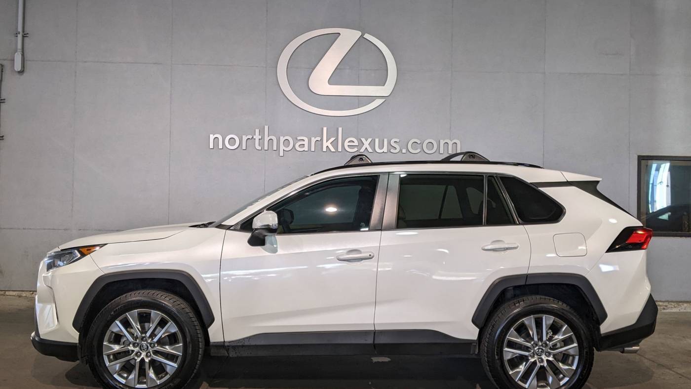 2021 Toyota RAV4 XLE Premium — SUV — 105,665 mi — San Antonio, TX