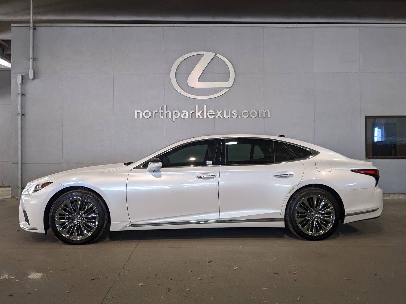 2023 Lexus LS LS 500 — Sedan — 6,711 mi — San Antonio, TX